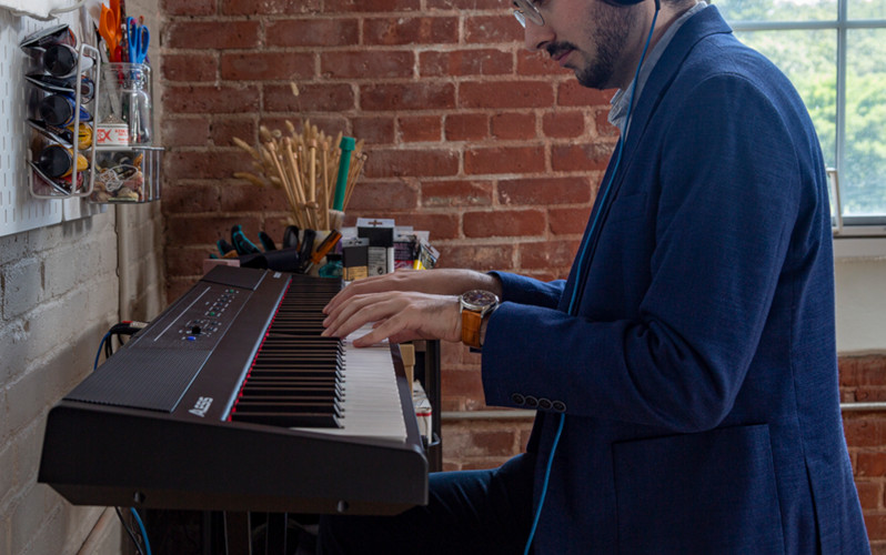 CONCERT – Цифровое пианино с полноразмерными клавишами